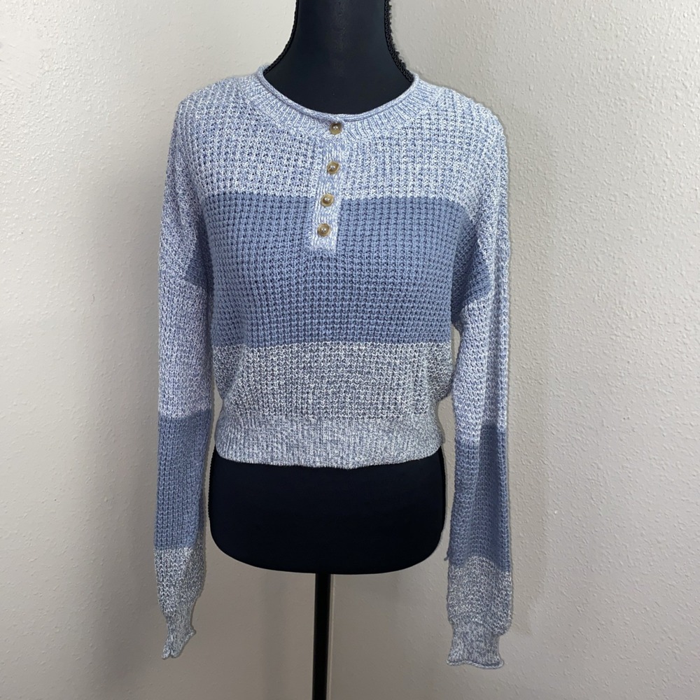 Aeropostale Cable Knit Cropped Sweater‎ Women's Small Blue Colorblock Button